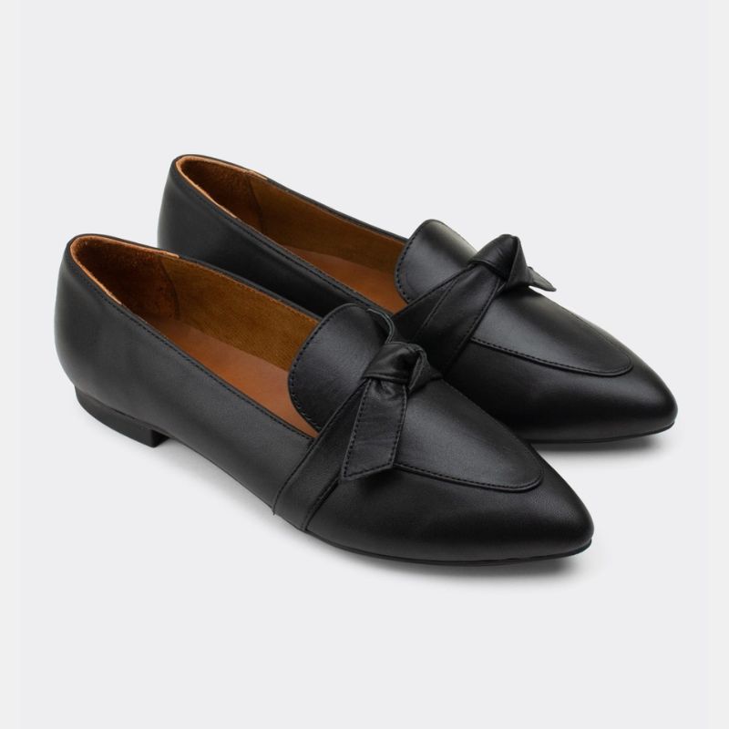 Womens Leather Black Pointed Toe Flats